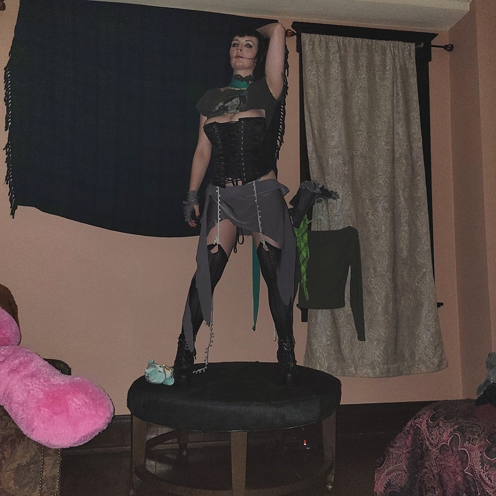 Club wear/XXX